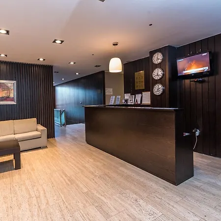 Aspen House Luxury 2 Bedroom *