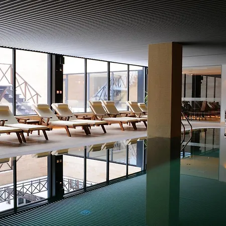 Aspen House Luxury 2 Bedroom *